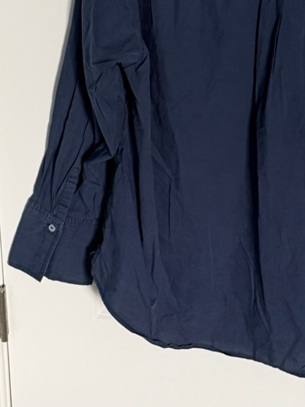 NIA Navy Cotton Long Sleeve Button-Down Shirt Size Small 39500 - Picture 9 of 14